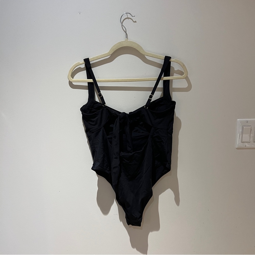 Monday Swimwear Clovelly One Piece - Picture 3 of 4